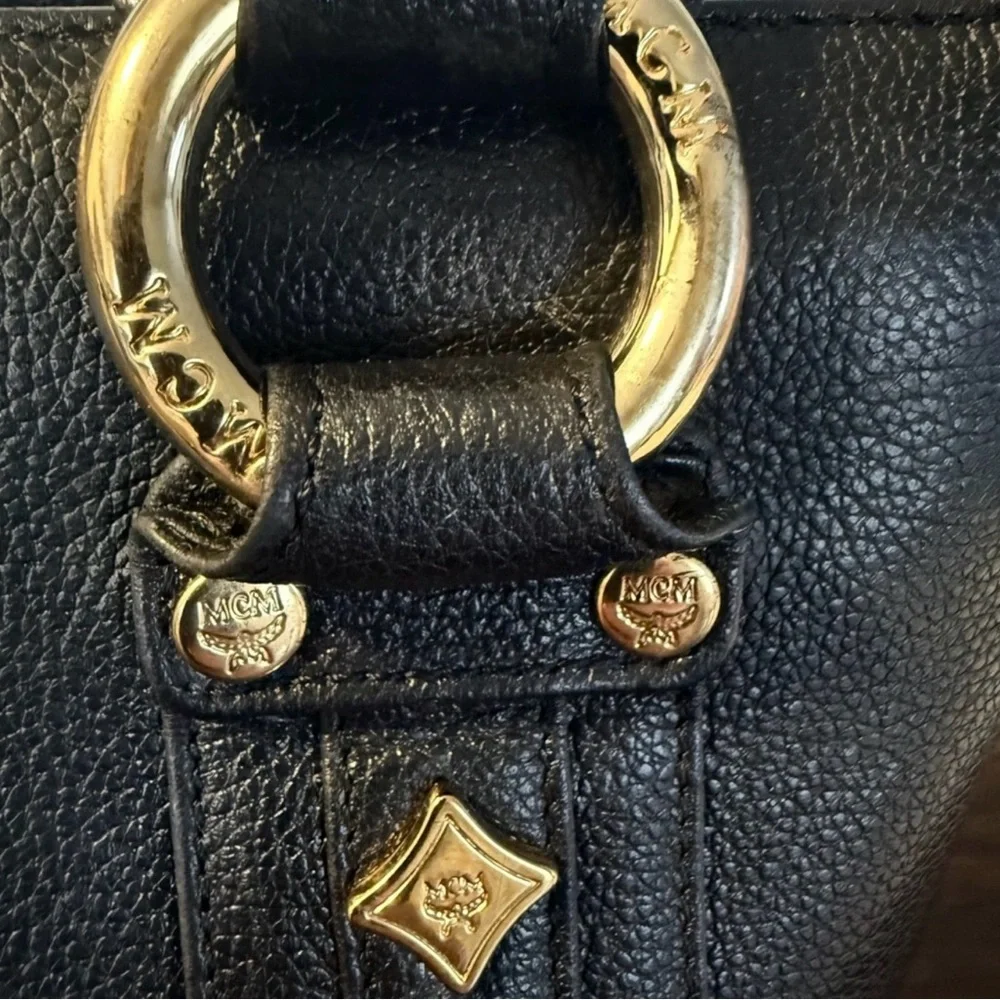 MCM Black Leather Munchen studded satchel - Picture 3 of 15